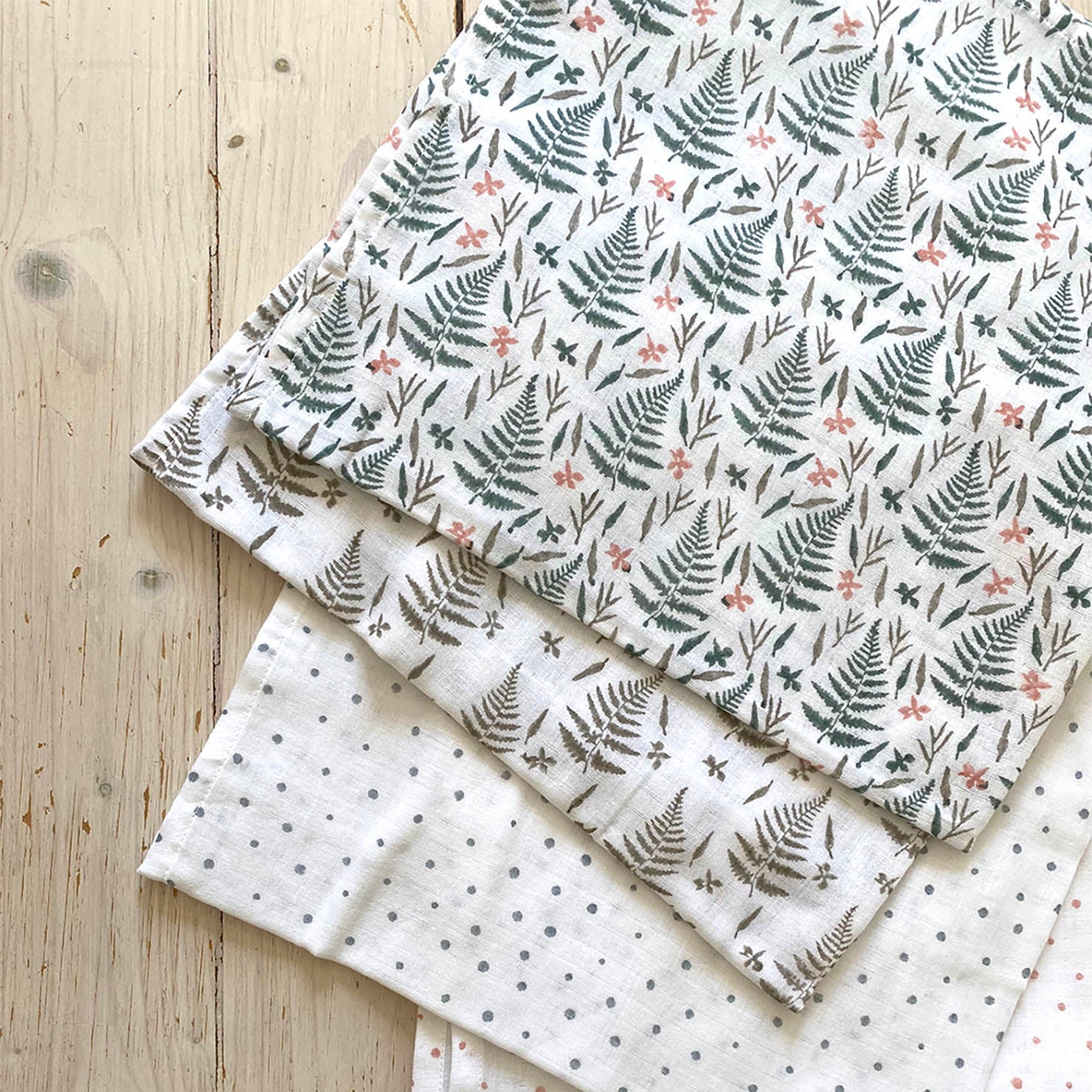 Muslin Swaddle Fern Green - Swaddle - Rowan Essentials - Rowan Essentials